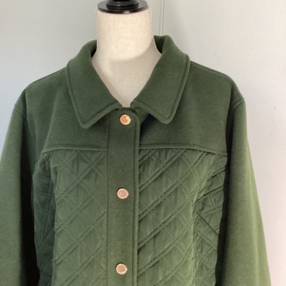 NWOT ESTATE ISAAC MIZRAHI LIVE! PLUS 2X EVERGREEN MIXED MEDIA QUILTED JACKET - Picture 2 of 11